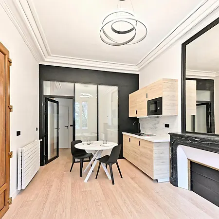 Апартаменты Elegance Et Confort Quartier Prestigieux De Париж