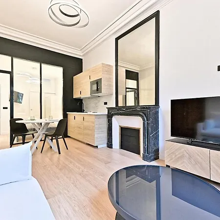 Апартаменты Elegance Et Confort Quartier Prestigieux De Париж